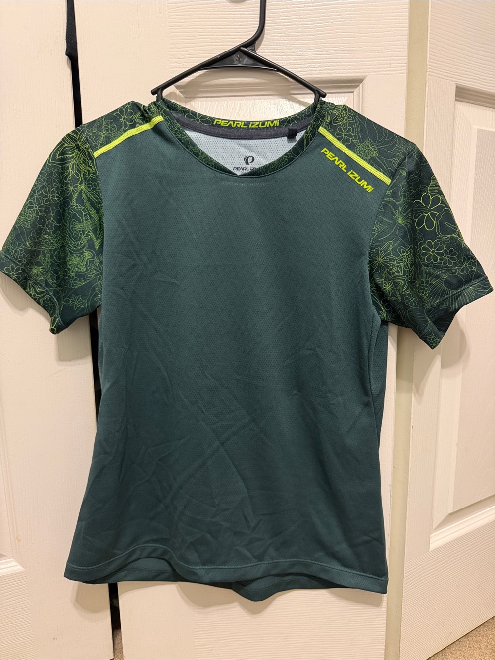 Pearl Izumi Dark Green Short Sleeve Performance Tee with Neon Trim